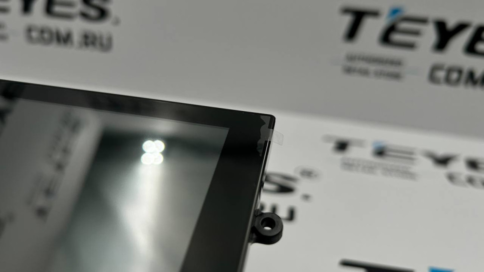 (Уценка) Магнитола Tesla style Teyes TPRO 2 DS 4/32 (9,7 дюймов) 2