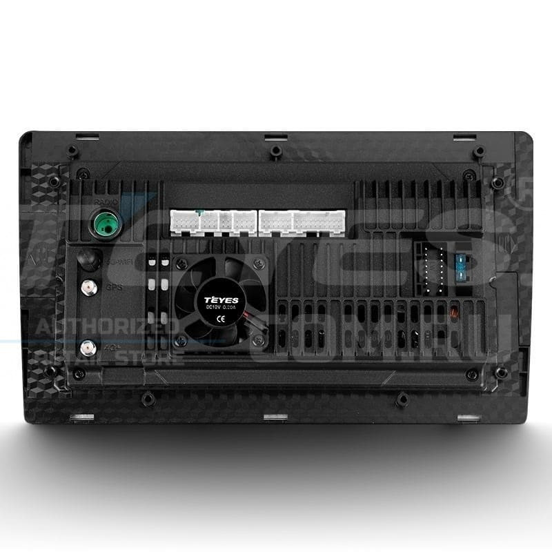 Штатная магнитола Teyes CC3L 4/32 Toyota Prius Plus V Alpha (2012-2017) Правый руль